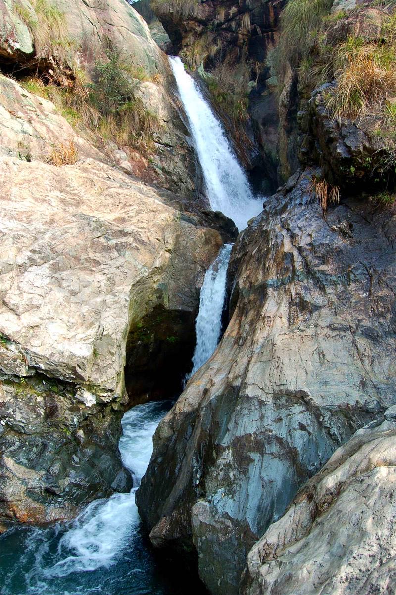 天柱大峡谷，原生态地质课堂(美文)